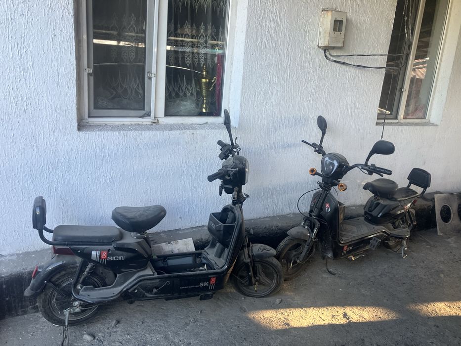 Електро самокат 2 штуки