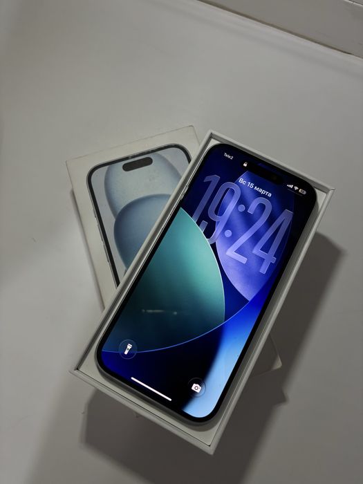 Продам айфон 15 128гб акб 84%