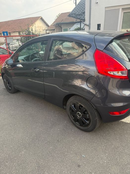 FORD Fiesta 2010 — imagine 3