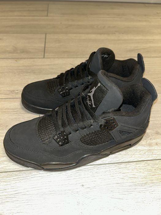 Air Jordan 4 blackcat 42