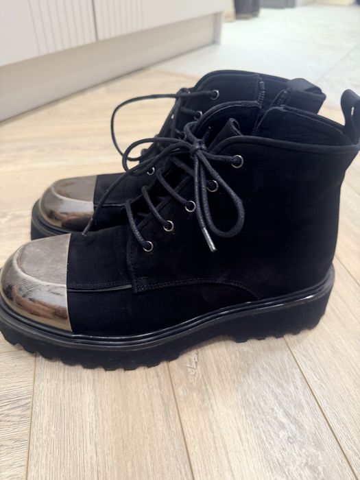 Женские ботинки отличного качества