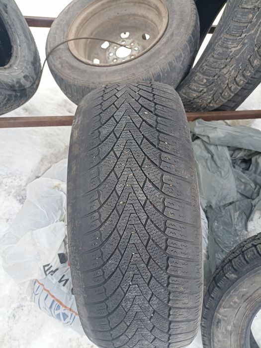 Продам покрышки на 18