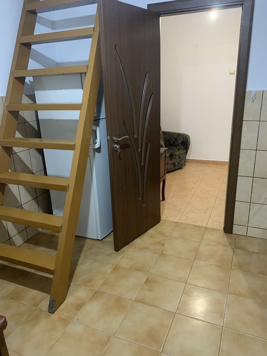 Vand apartament 2 camere decomandat