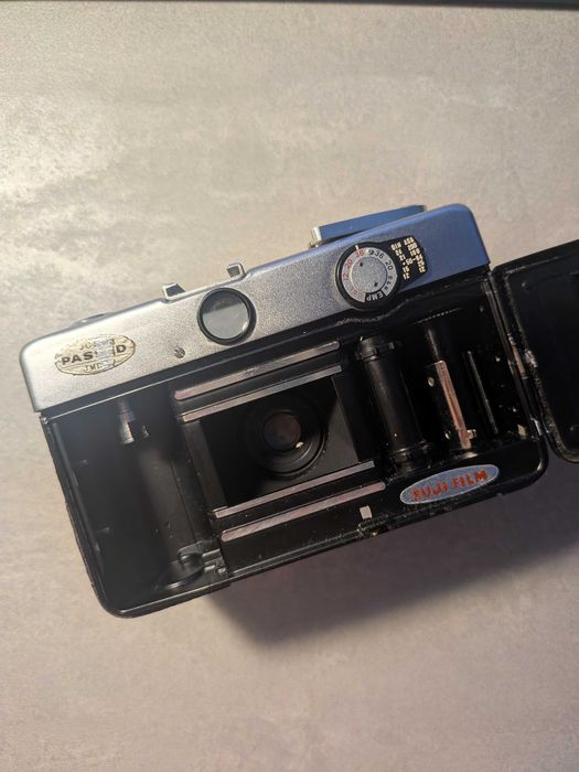 Плёночный Fujica 35 Compact