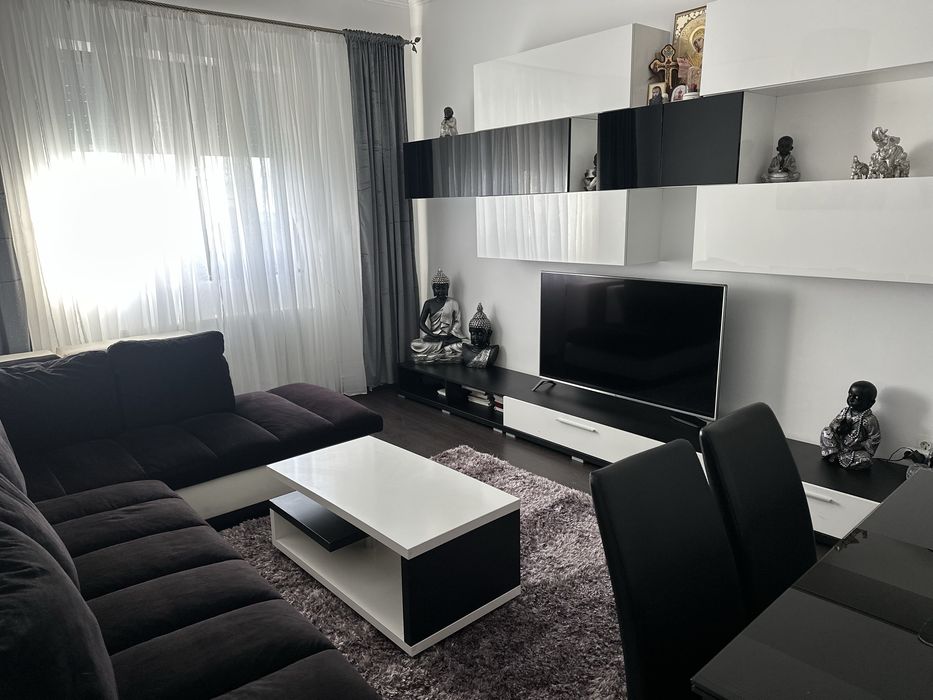 Apartament de vanzare 3 camere darmanesti bacau