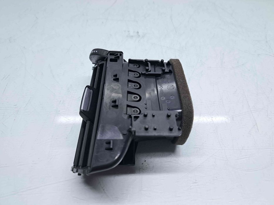 Grila aerisire dreapta Bmw X1 (F48) [Fabr 2016-2022] 9292740