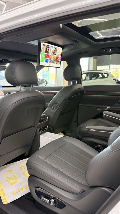Dongfeng 008 ep hybrid 210 km