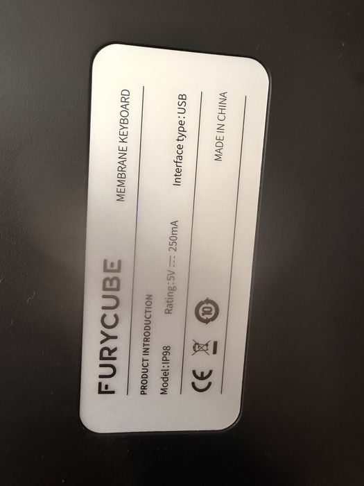 Продам клавиатуру