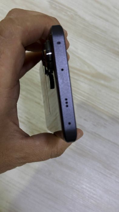 Redmi Note 13 Pro+ 5g 12/512 SROCHNO!