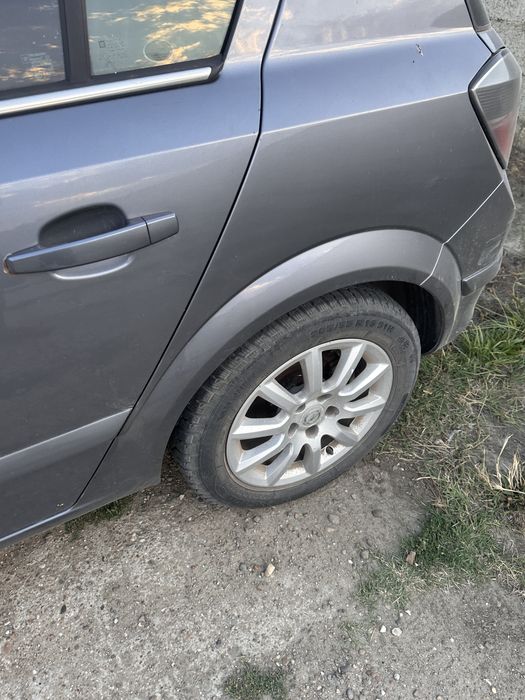 Piese Caroserie Interior Exterior Opel Astra H 1.7 Disel NonFacelift