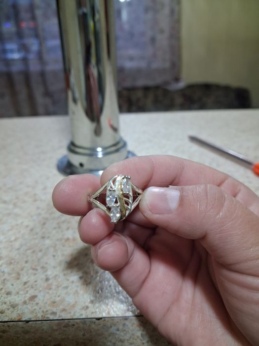 Продам комплект Серьги и кольцо 925 пробы