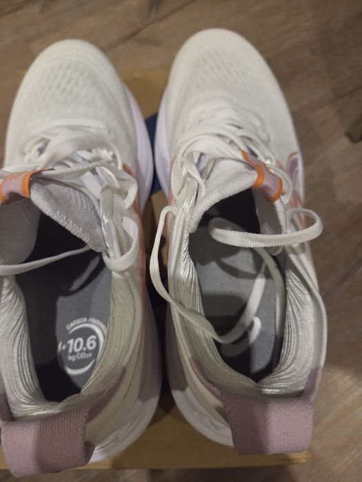 Asics gel nimbus 27