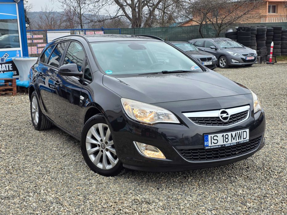 Opel Astra J 2012 1.7 CDTI 125 CP euro 5 / RATE / GARANTIE / LIVRARE
