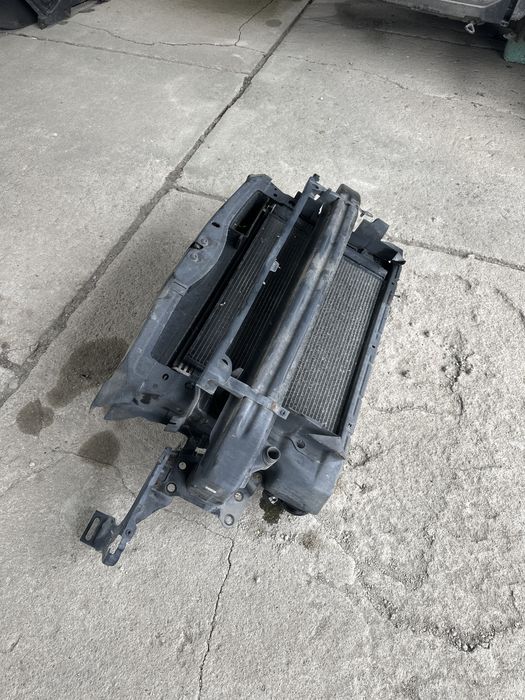 Tragar tragher trager calandru Skoda Octavia 2 1.9 TDI BXE / BKC