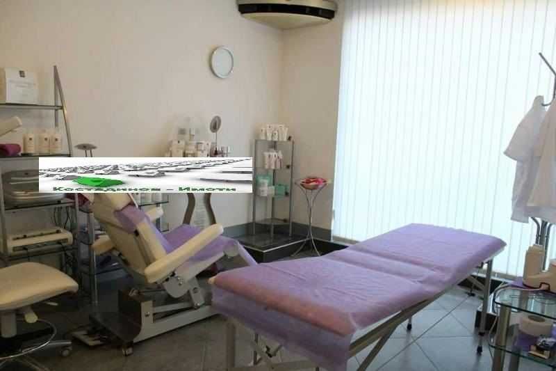 Оборудван фризьорски салон - гр. Пловдив - кв. Тракия!