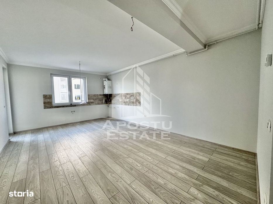 Apartamente cu 2 camere si dressing in Giroc la asfalt 60 mp utili — fotografia 1