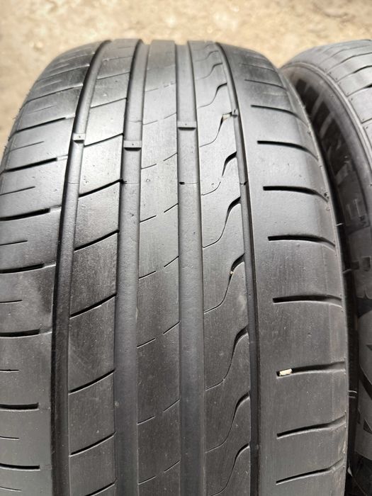2x Anvelope Vara 215/55 r17 - Minerva Radial F205