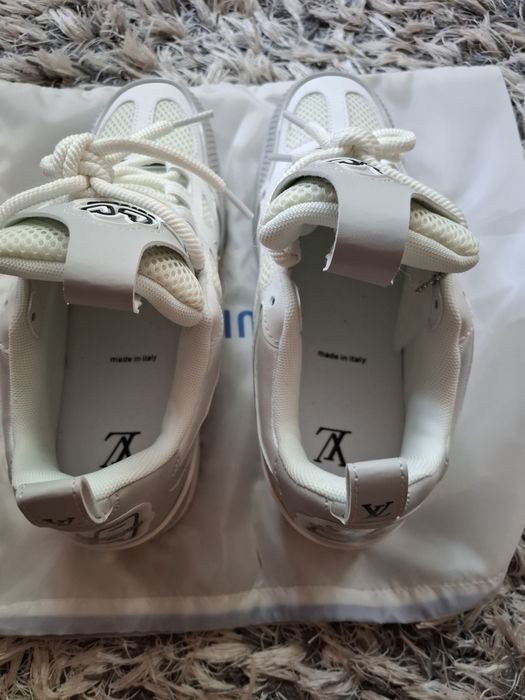lv skate noi marimea 41