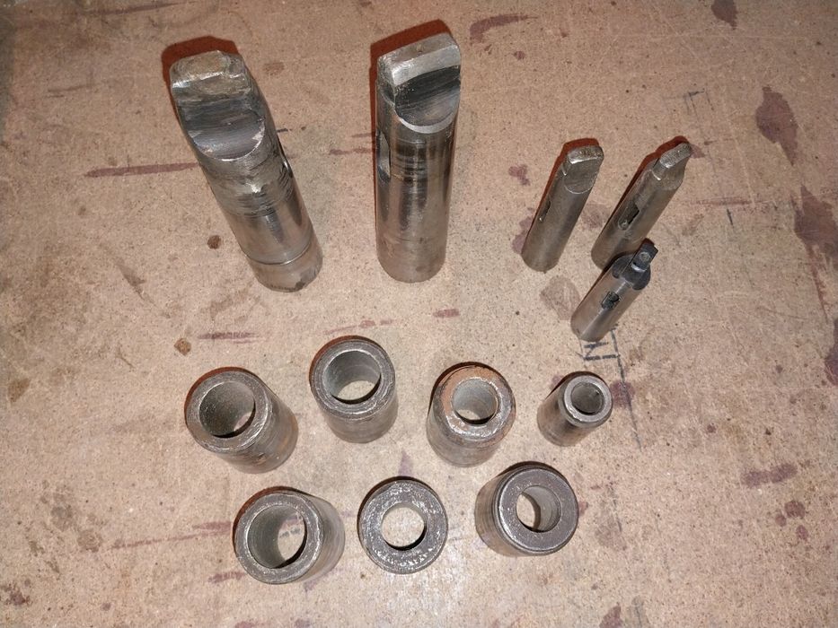 Преходни втулки запазени