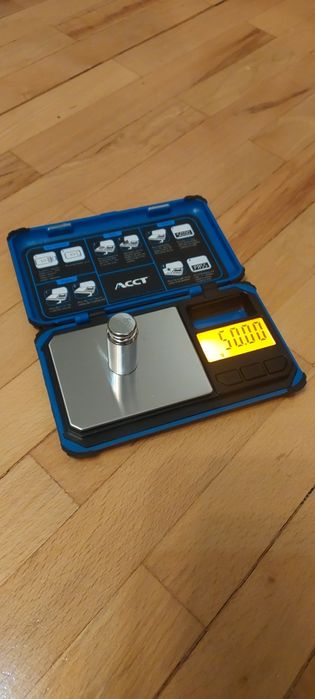 Cantar de bijuterie, de precizie, mini 200g x 0.01g cu LCD