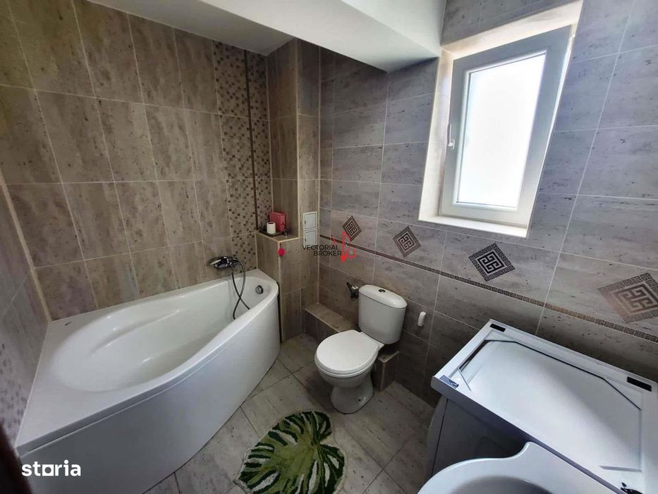 Inchiriere 3 Camere Etaj 24 Cu Parcare