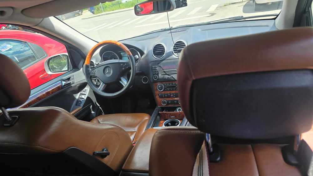 Plansa bord piele Mercedes ML GL W164 ML320 ML350 Facelift ML420 ML500