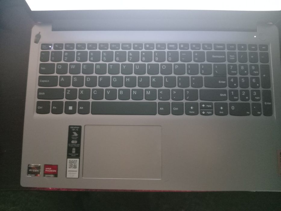 Laptop Lenovo ieftin