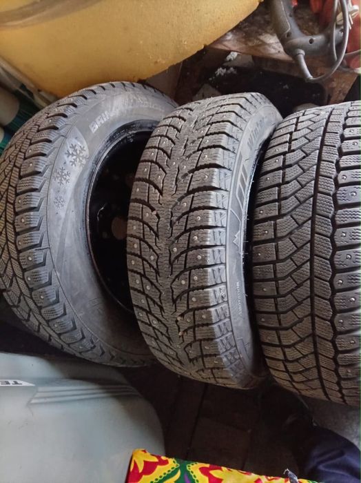 Продам шины 185/65..14