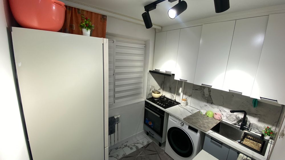 Срочно продам 2 х ком кв 44.8 м2