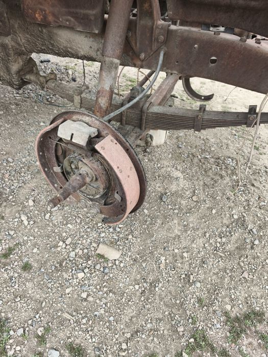 Продам газ-53 кабину запчасти