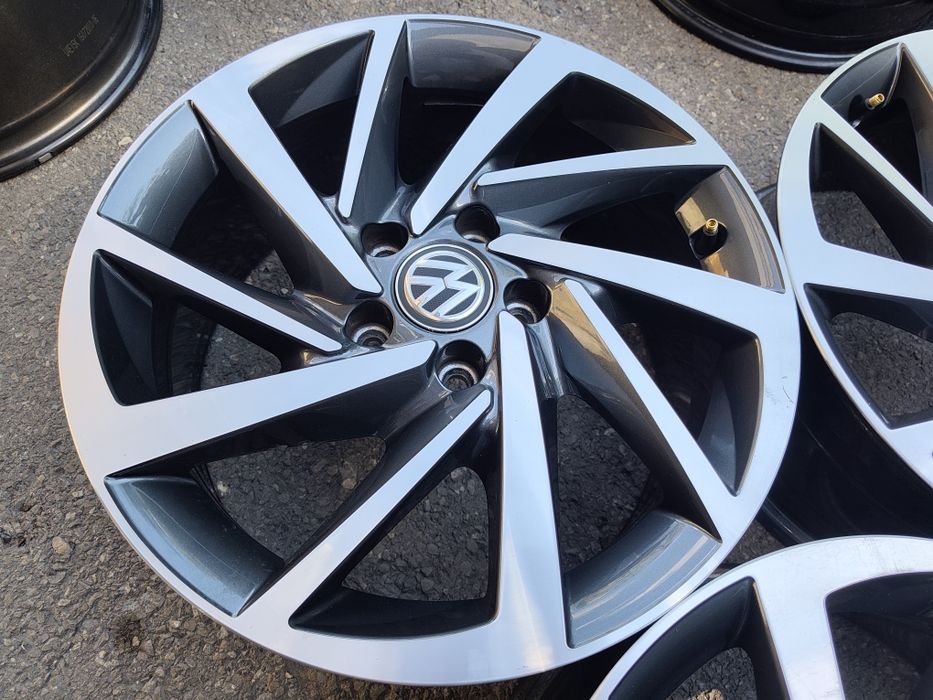 17" оригинални алуминиеви джанти за Vw Golf, Passat, T-roc, Tiguan..