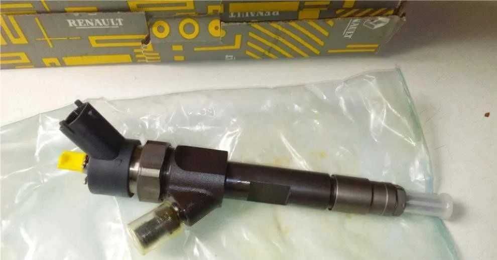 Injectoare noi , pentru Renault, Opel, 1,9 DCI , 74KW , 8200238528
