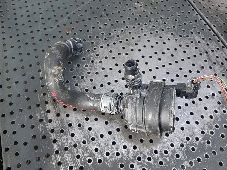 Pompa recirculare apa 2.0b 260920 mercedes cla gla a-class a35 amg w177 a0005006300 0392023448