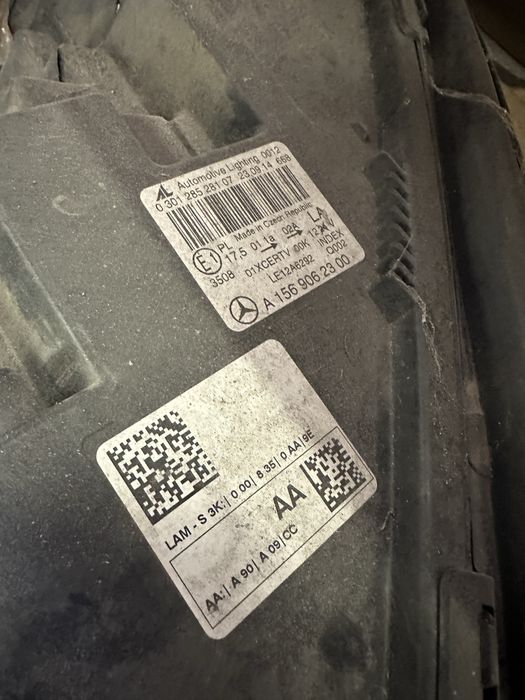 Mercedes Gla - ляв фар за части ОЕМ