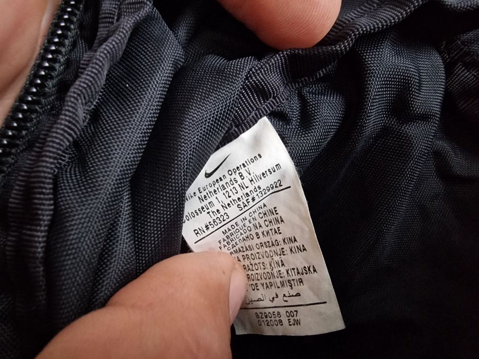 Чантичка Nike pro