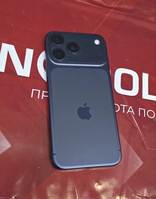КАТО НОВ 256GB iPhone 17 Pro Max Гаранция Технополис 2028 Blue | Син