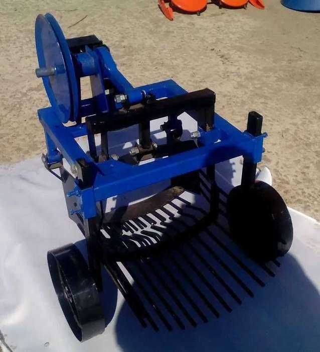 Masina Utilaj gratar de scos sapat recoltat cartofi pentru Motocultor