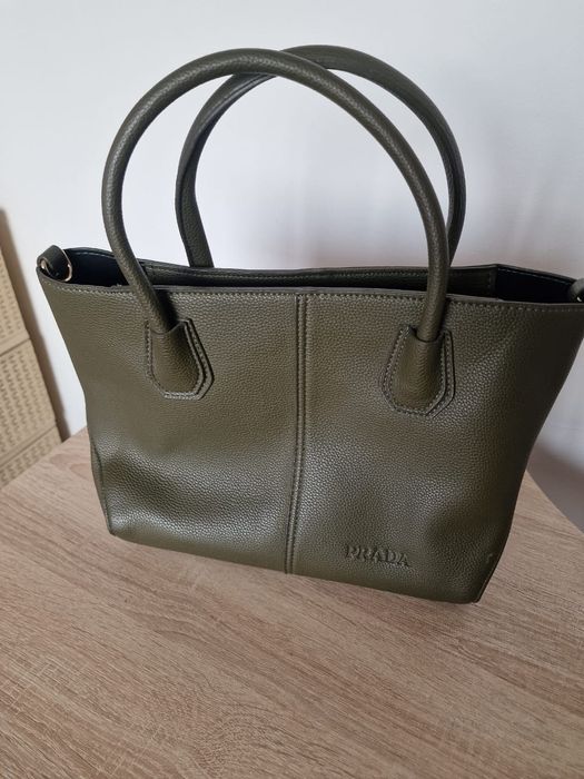 Продам сумки Michael Kors , Prada