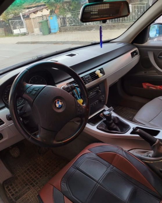 Автомобил BMW 320 Е91