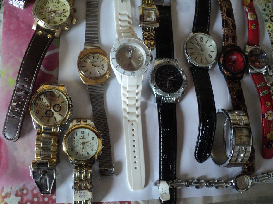 ceasuri electronice si mecanice lichidare stoc