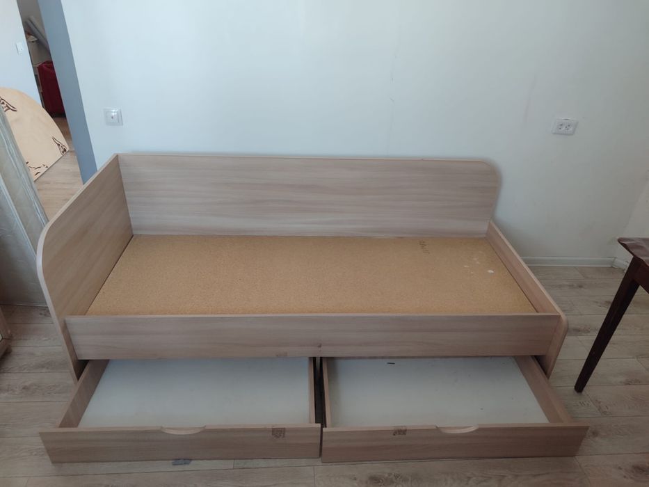 Продам кровать !