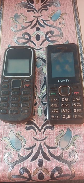 Сотилади 2 та тел .