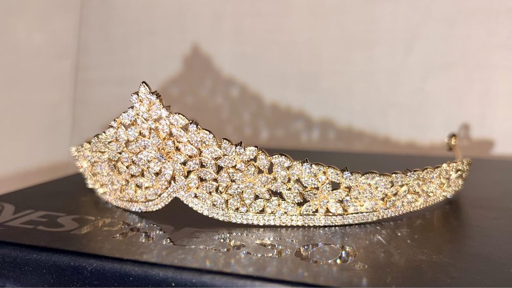 Coronita/ Diadema printesa aurie cu pietre
