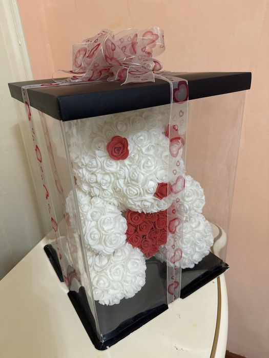 Подарочная игрушка из цветков