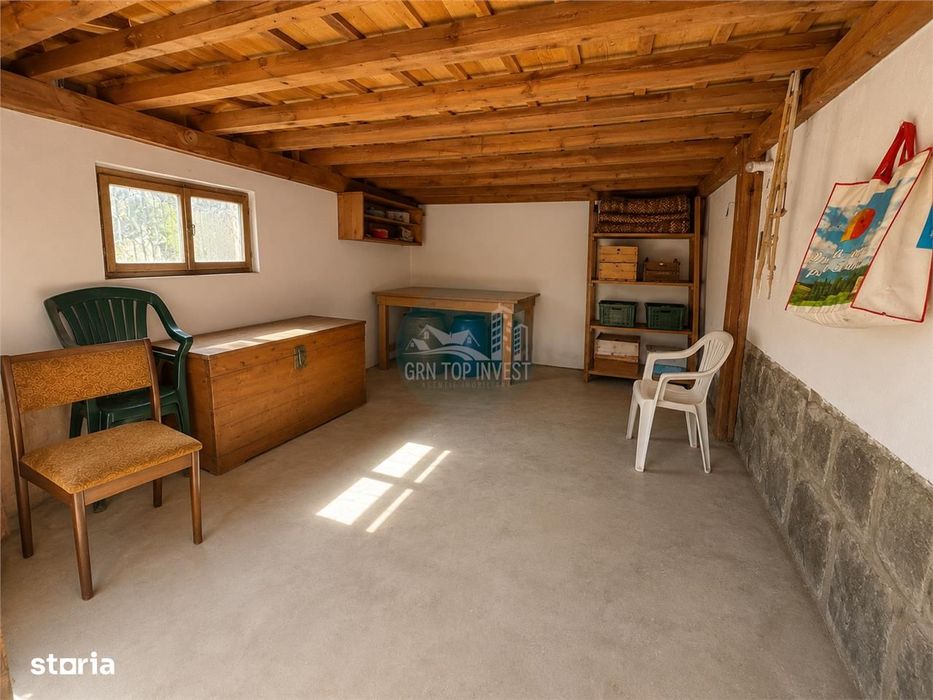 Casa individuala 5 camere 2 bai teren 545mp - Lupeni