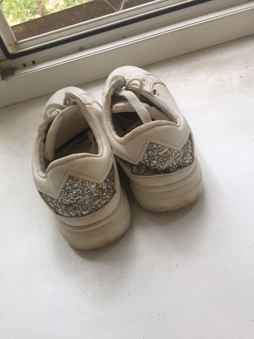 Продам кеды