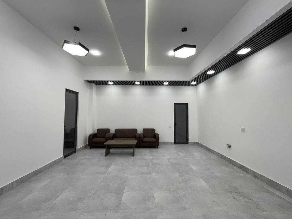 Сдается современный офис в новом здании 75м2 | 1 Линия(RG)