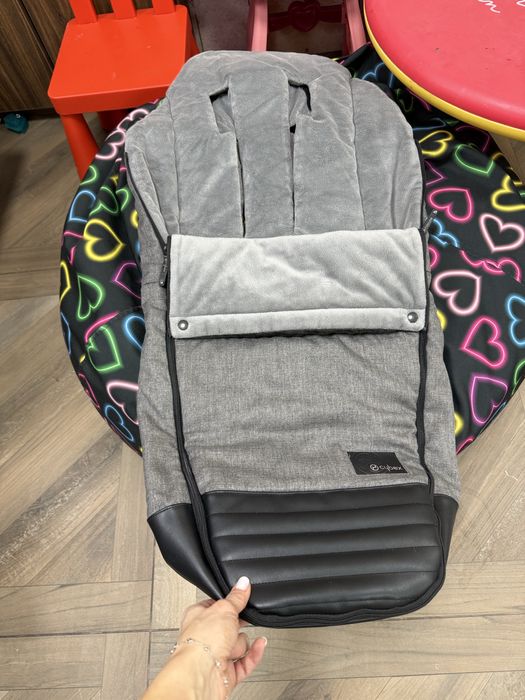 Количка Cybex Priam Premium и Столче за кола Gi i-Size