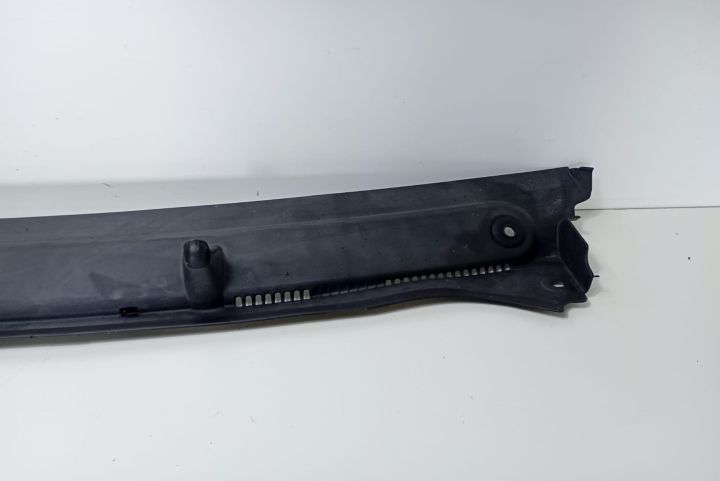 Grila  stergator parbriz 8200020540 Opel Vivaro A