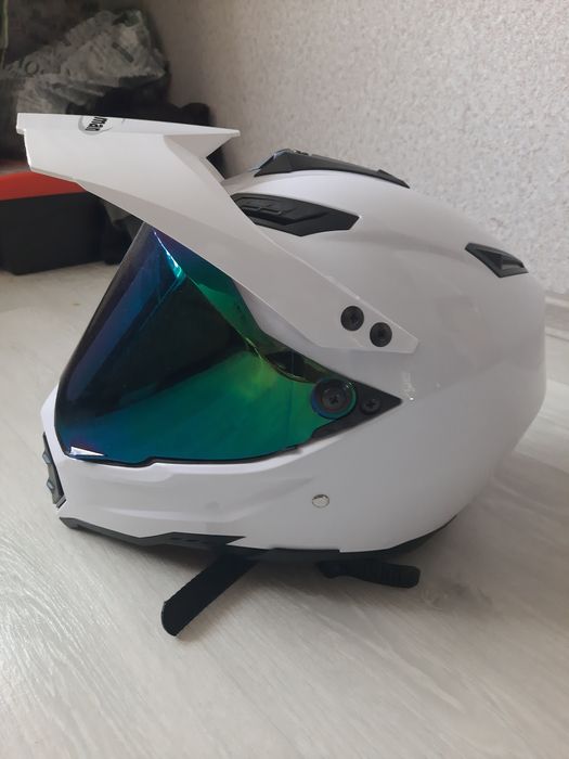 Продам мотошлем!!!